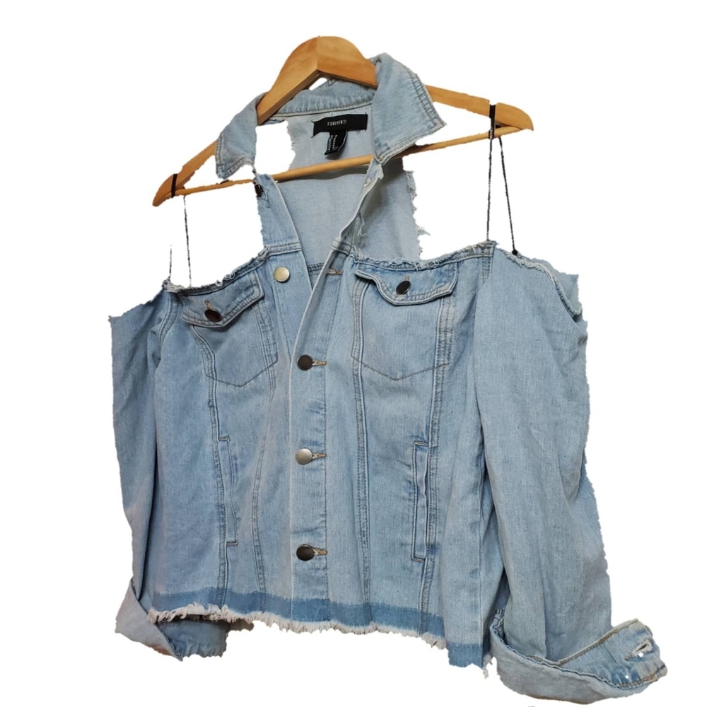 LIGHT- BLUE DENIM CUT-OUT JACKET